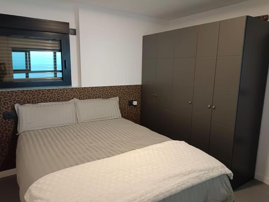 貝尼多姆Estupendo Apartamento En Planta 22. 1ª Linea.公寓 外观 照片